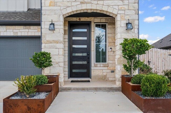 Building Photo - 6508 Velvet Leaf Ln