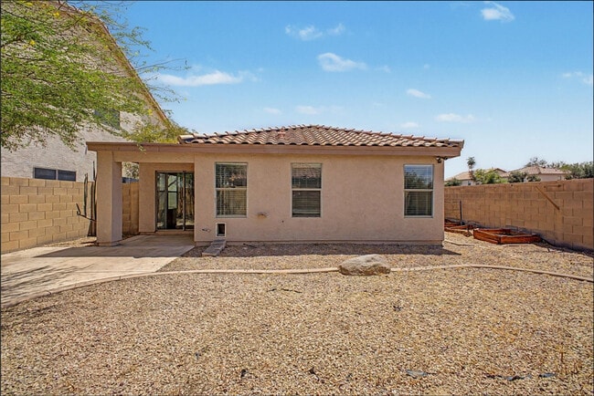 Building Photo - 1112 S Bogle Ct