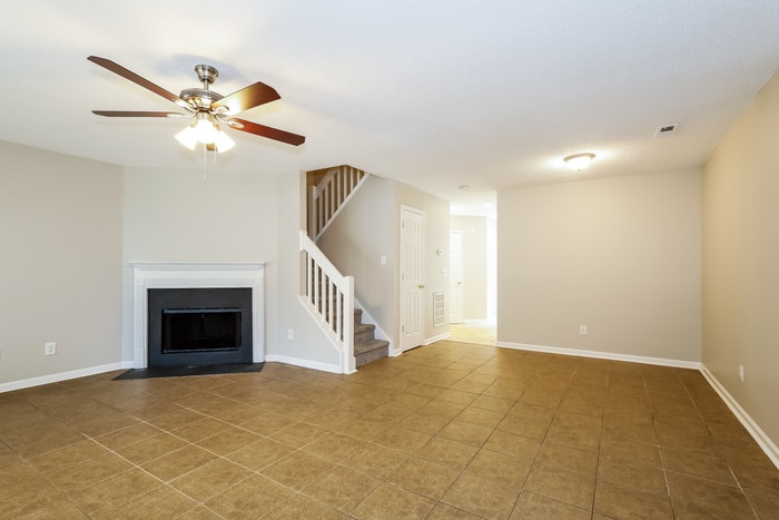 Building Photo - 5860 Prescott Ct