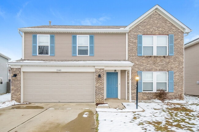 Building Photo - 1540 Round Lake Ct