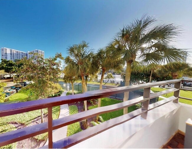 Building Photo - 500 Three Islands Boulevard