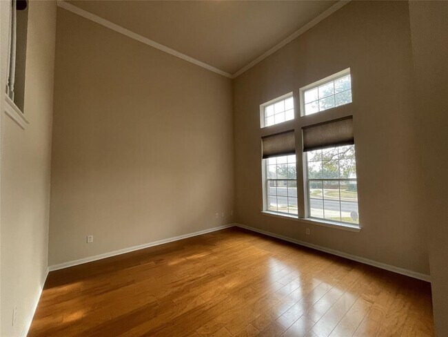 Building Photo - 11412 Barbrook Cove