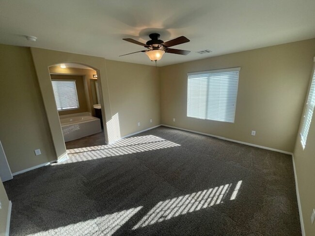 Building Photo - FANTASTIC SUMMERLIN WEST HOME!!!! LOCATED ...