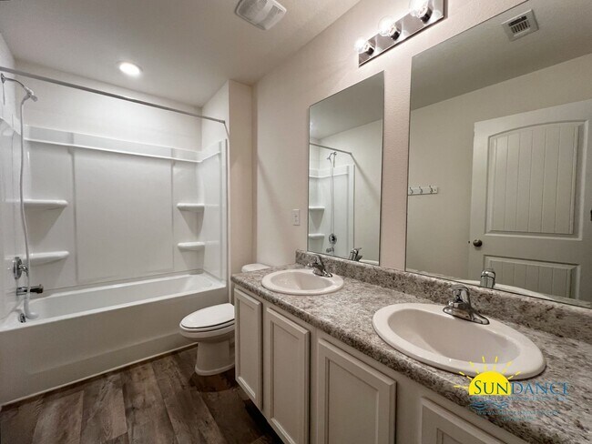 Building Photo - 930 Merganser Way
