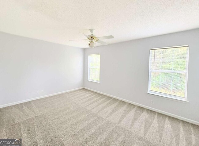 Building Photo - 120 Pleasant Breeze Way