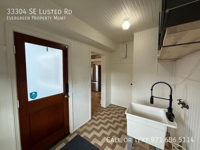 Building Photo - 33304 SE Lusted Rd