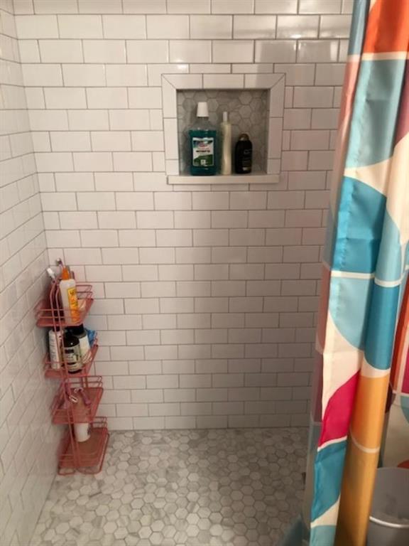 Building Photo - 3400 Speedway