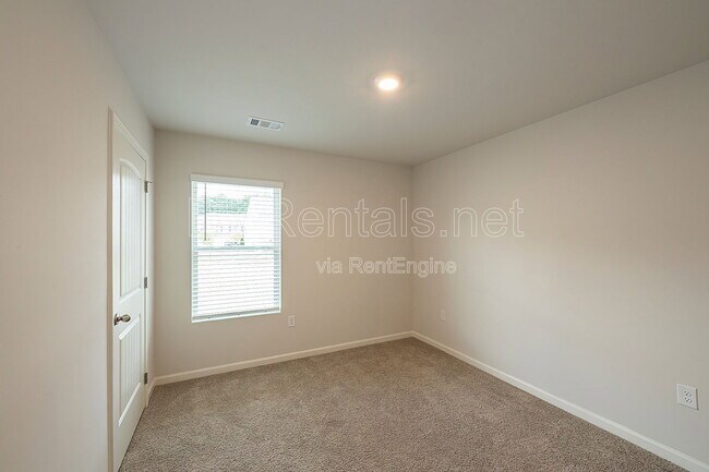 Building Photo - 3031 Greyton Dr