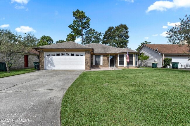 Building Photo - 9126 Trevi Cir W