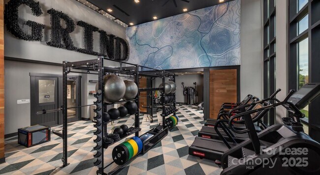 Building Photo - 2220 Wilkinson Blvd