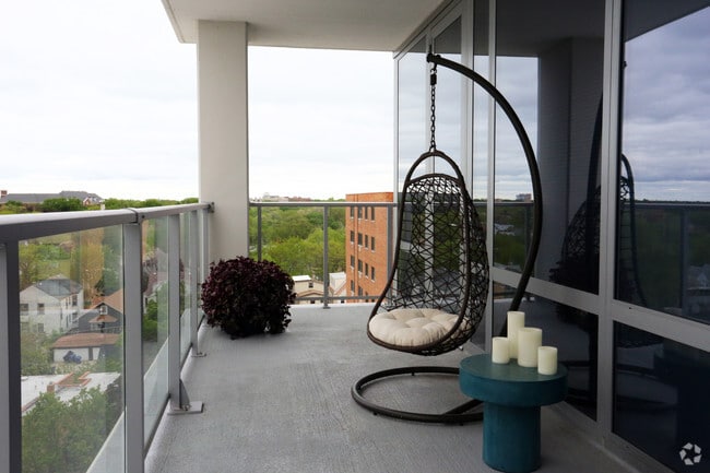 2 BR, 2 BA - patio - E2 Apartments
