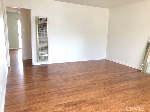 Building Photo - 27239 Crest St