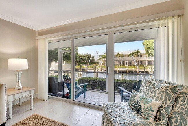 Building Photo - 68 Yacht Club Dr