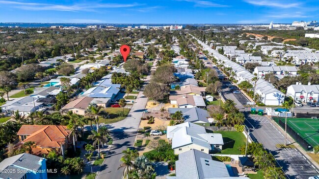 Building Photo - 363 Harbor Dr