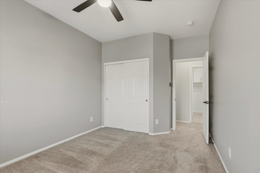 Building Photo - 11744 Via Vera Cruz Ct