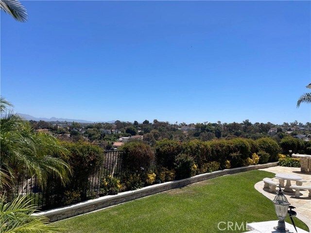 Building Photo - 28592 Point Loma