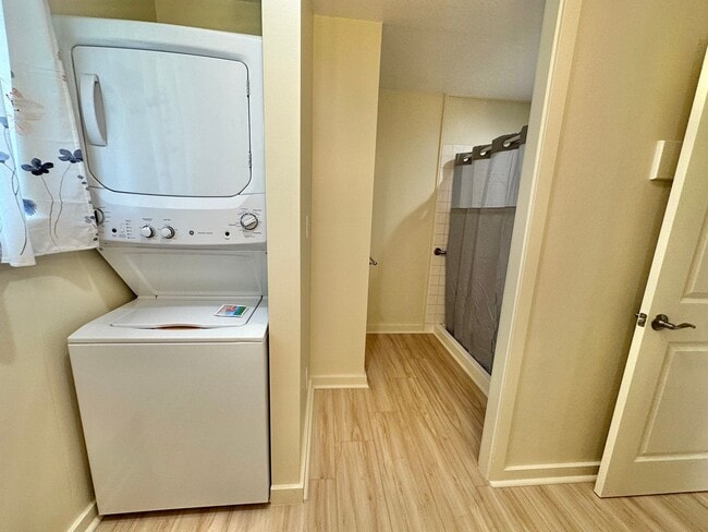 Building Photo - Newly Renovated 700 Sq. Ft. Attached Studio for Rent – Wailuku