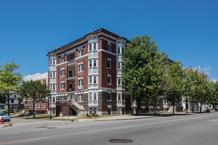 Building Photo - Elmwood-Anderson Place Apartments