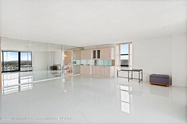 Building Photo - 787 Ocean Ave