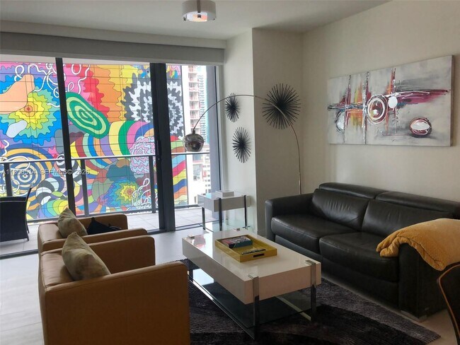 Building Photo - 1000 Brickell Plaza