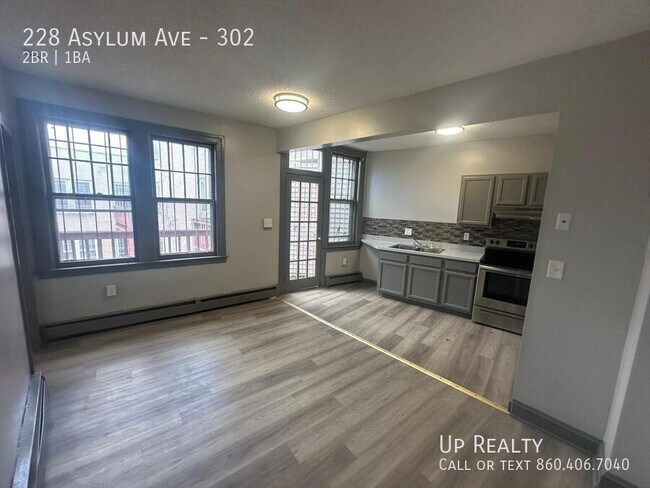 Building Photo - 228 Asylum Ave