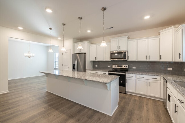 Building Photo - BEAUTIFUL 3 Bedroom Home - Stonebridge Fairways - AVAILABLE NOW