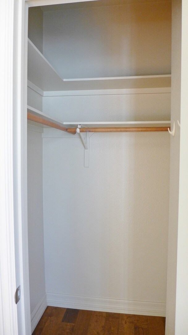 Building Photo - 4515 Avenue G Ave