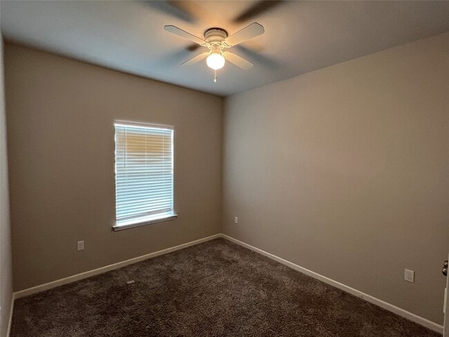 Building Photo - 2701 Ginger Ct