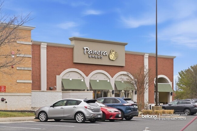 Building Photo - 47339 Blackwater Falls Terrace