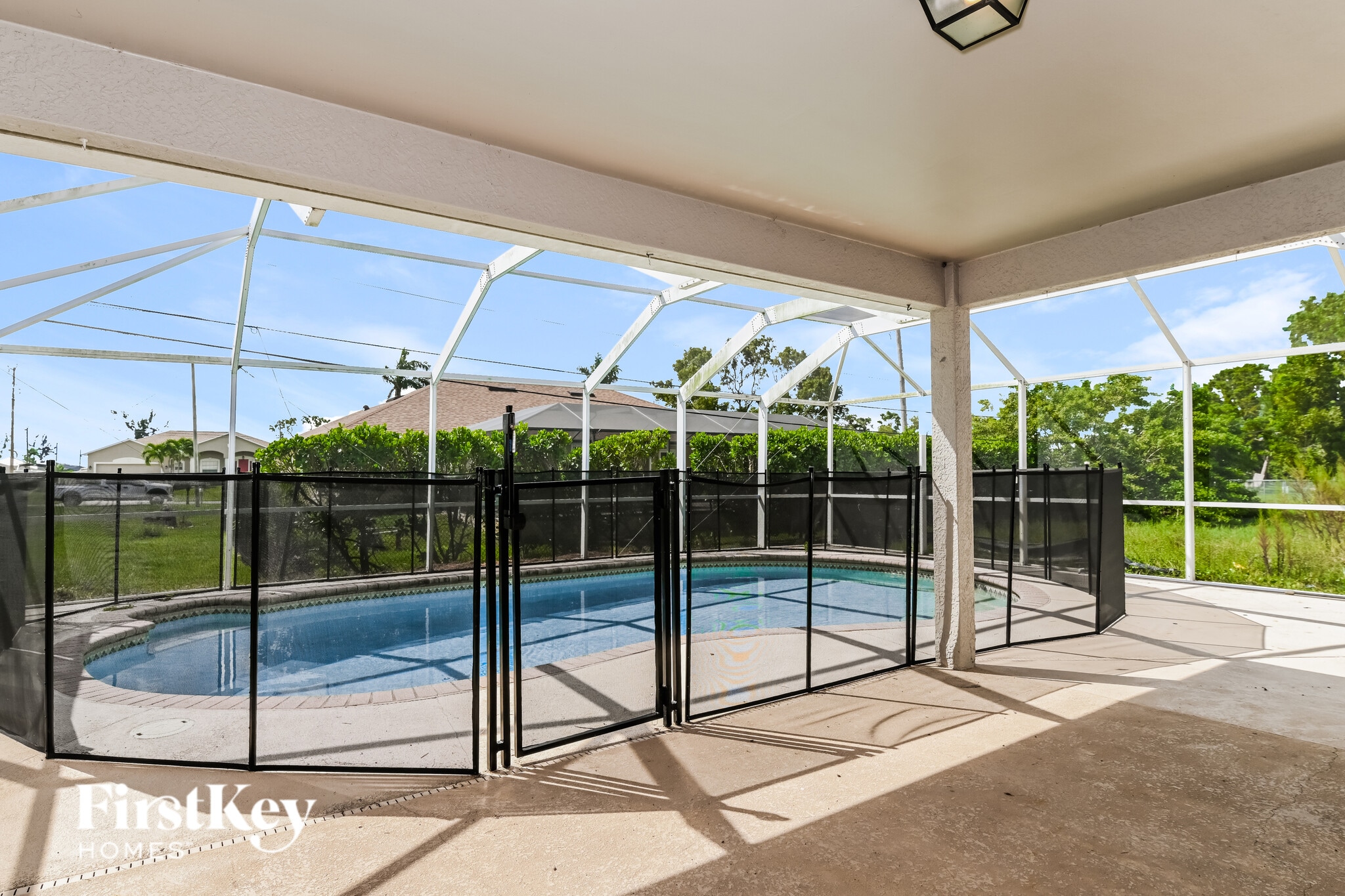 Building Photo - 2218 NW 1st St