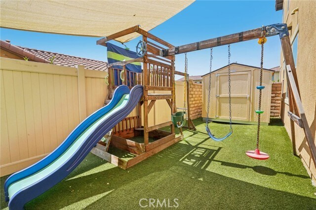 Building Photo - 35676 Small Pine Ct