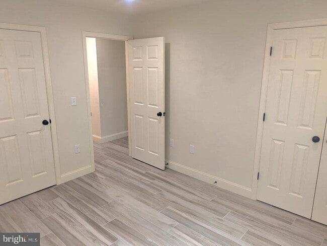 Building Photo - 57 Swan Ln