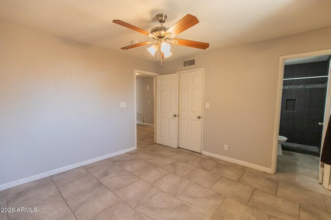 Building Photo - 1620 S Hardy Dr