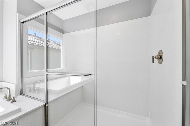 Building Photo - 7521 W Mistral Ave