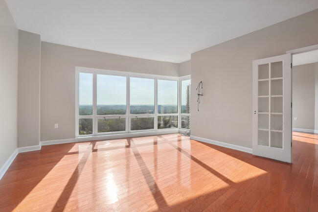 Building Photo - 3475 Oak Valley Rd NE