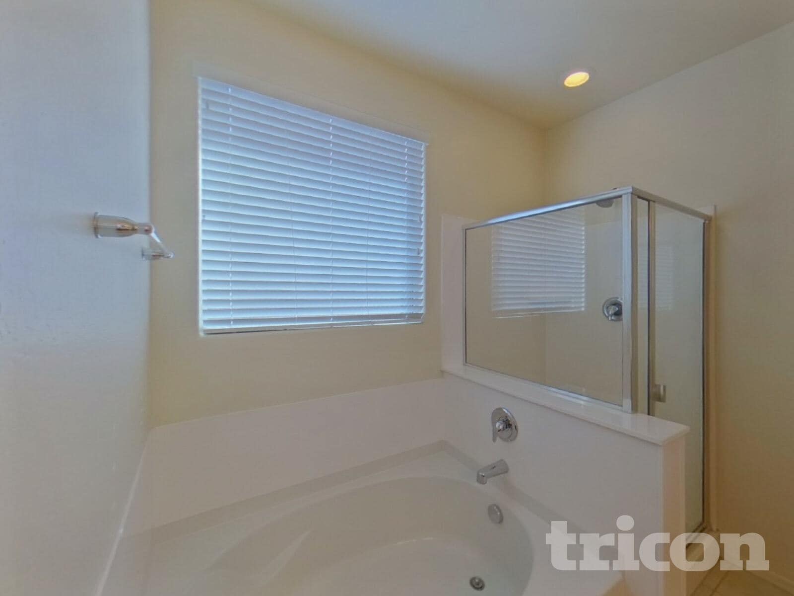 Building Photo - 41038 W Portis Dr