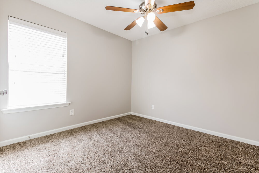 Building Photo - 2792 Shady Well