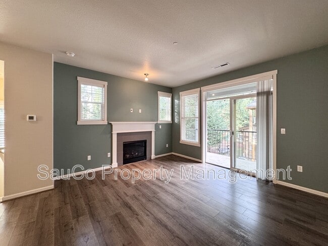 Building Photo - 175 NE 80th Ave