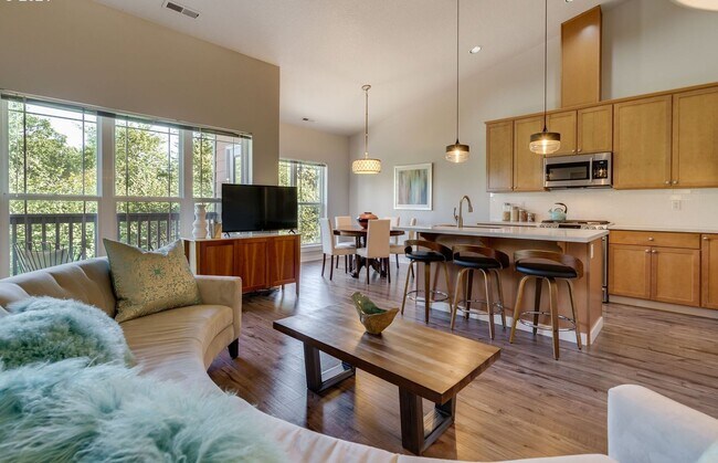Building Photo - Spacious Happy Valley Townhome Featuring Three Bedrooms, Two Balconies & Attached Garage