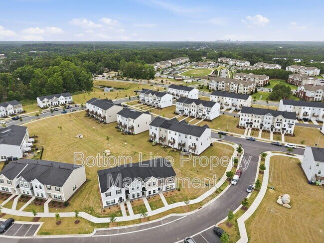 Building Photo - 2495 Tonoloway Dr