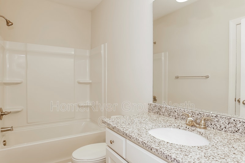 Building Photo - 304 Beaumont Cir
