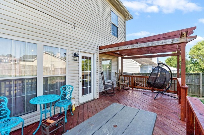 Building Photo - 4 Bedroom Pet Friend Home For Rent Near Dotsonville Road!