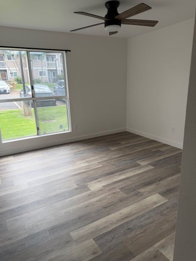 Building Photo - remodled 3 bedroom townhome in Wailuku