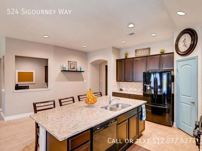 Building Photo - 524 Sigourney Wy