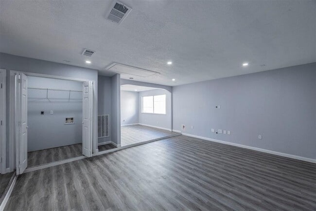 Building Photo - 11919 Bald Mountain Cir