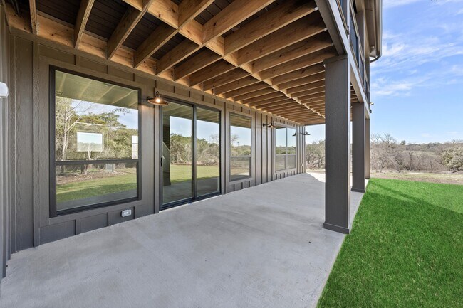 Building Photo - 1326 Morgan's Point Rd