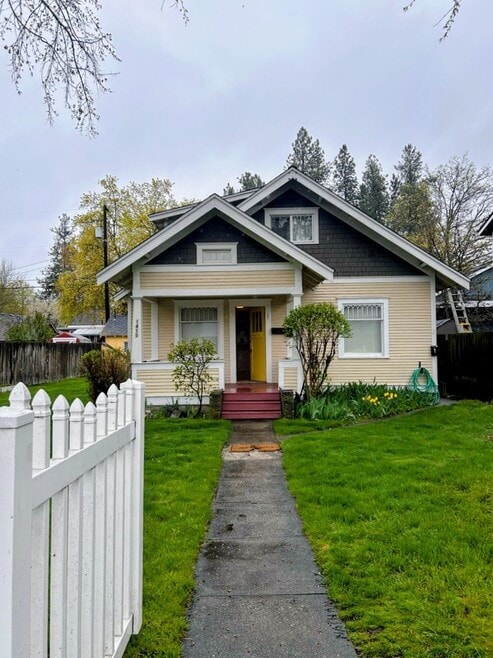 Building Photo - 1415 E Coeur D Alene Ave