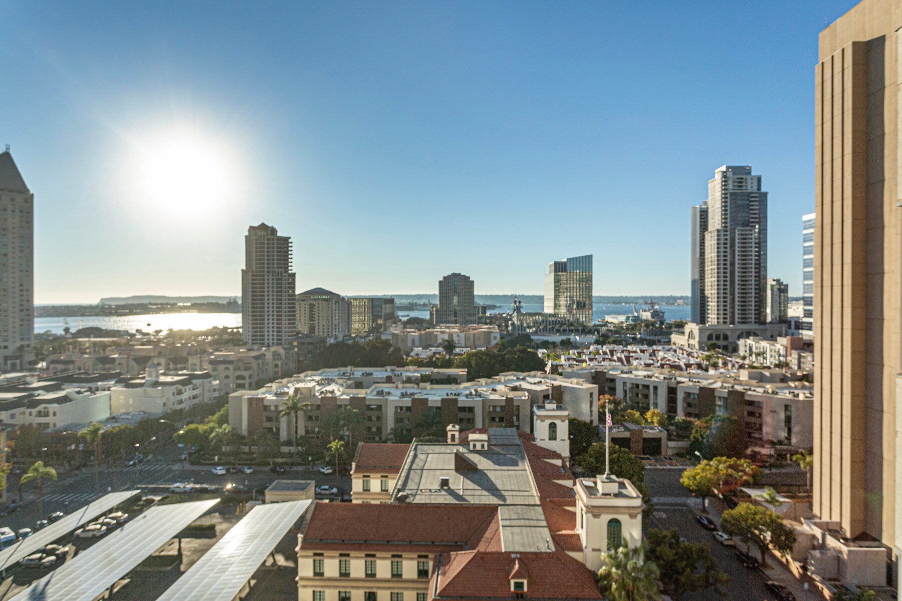 Building Photo - 700 Front St
