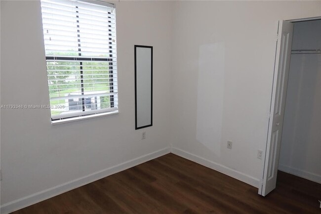 Building Photo - 18240 SW 148th Rd