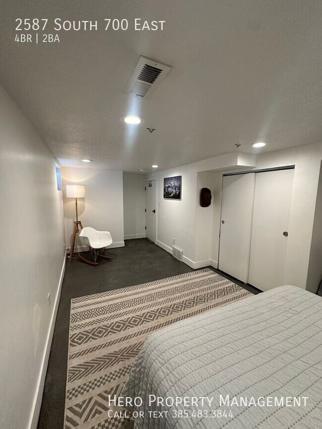 Building Photo - 2587 S 700 E